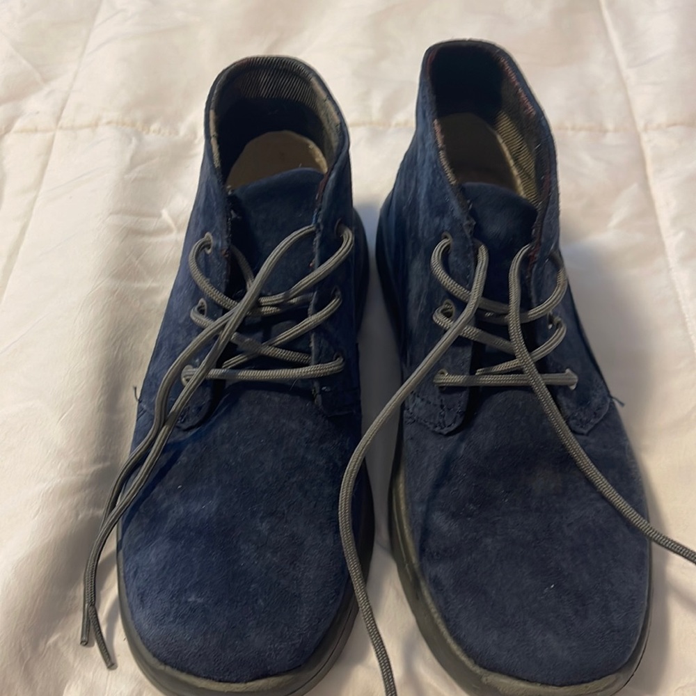Boys size US 1 - UGG suede boots - dark blue, like new